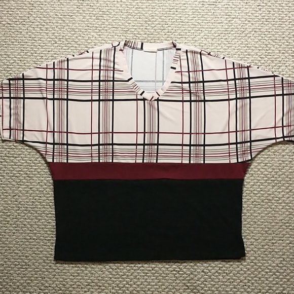 Raw Edge Dolman Short Sleeve Sweater - Picture 2 of 3